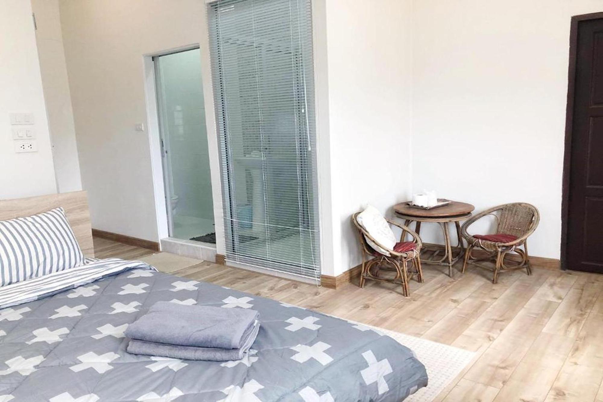 Urban Bed (Adults Only) Hostel Chiang Mai Exterior photo
